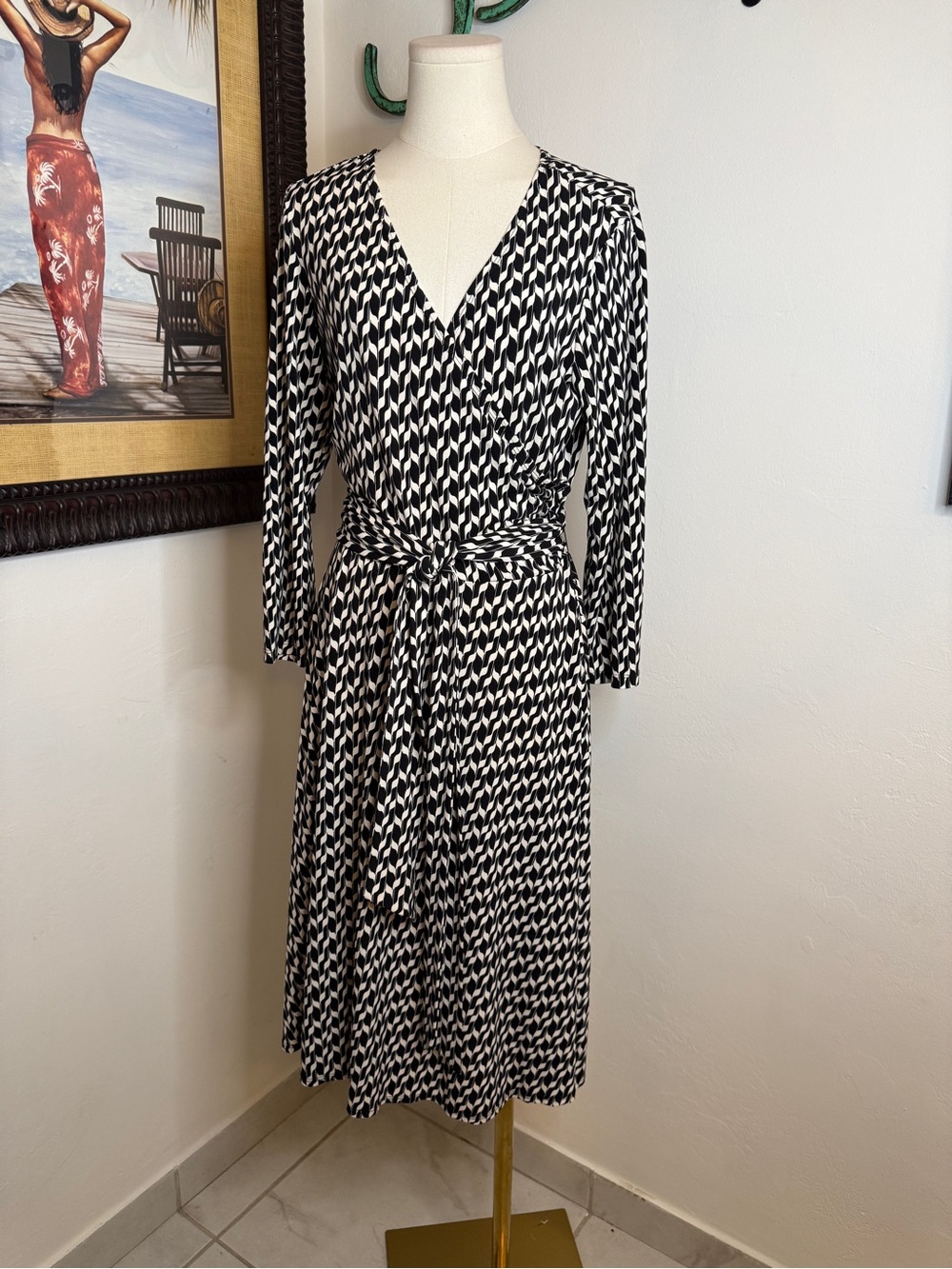 Donna Morgan Black & White Geometric Wrap Midi Dress